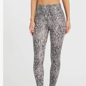 NWT SPANX Faux Leather Snake Shine Leggings Girls XL / 14-16